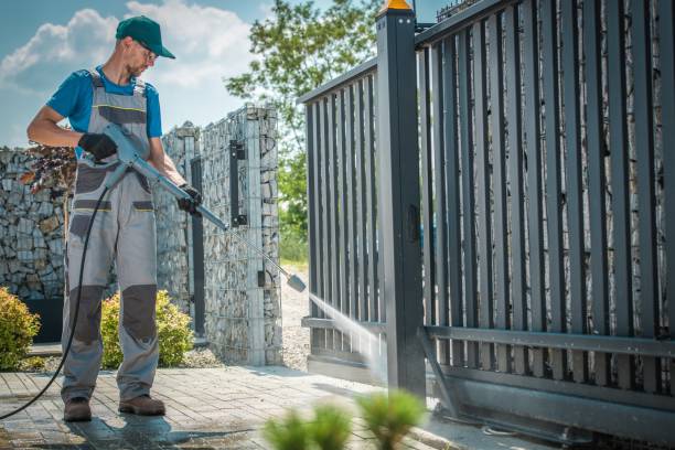 Professional Pressure Washing in Crystal Lake, FL
