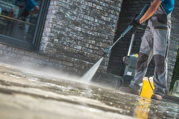 Best Sign and Awning Cleaning  in Crystal Lake, FL